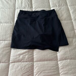 Navy blue Athleta tennis skirt